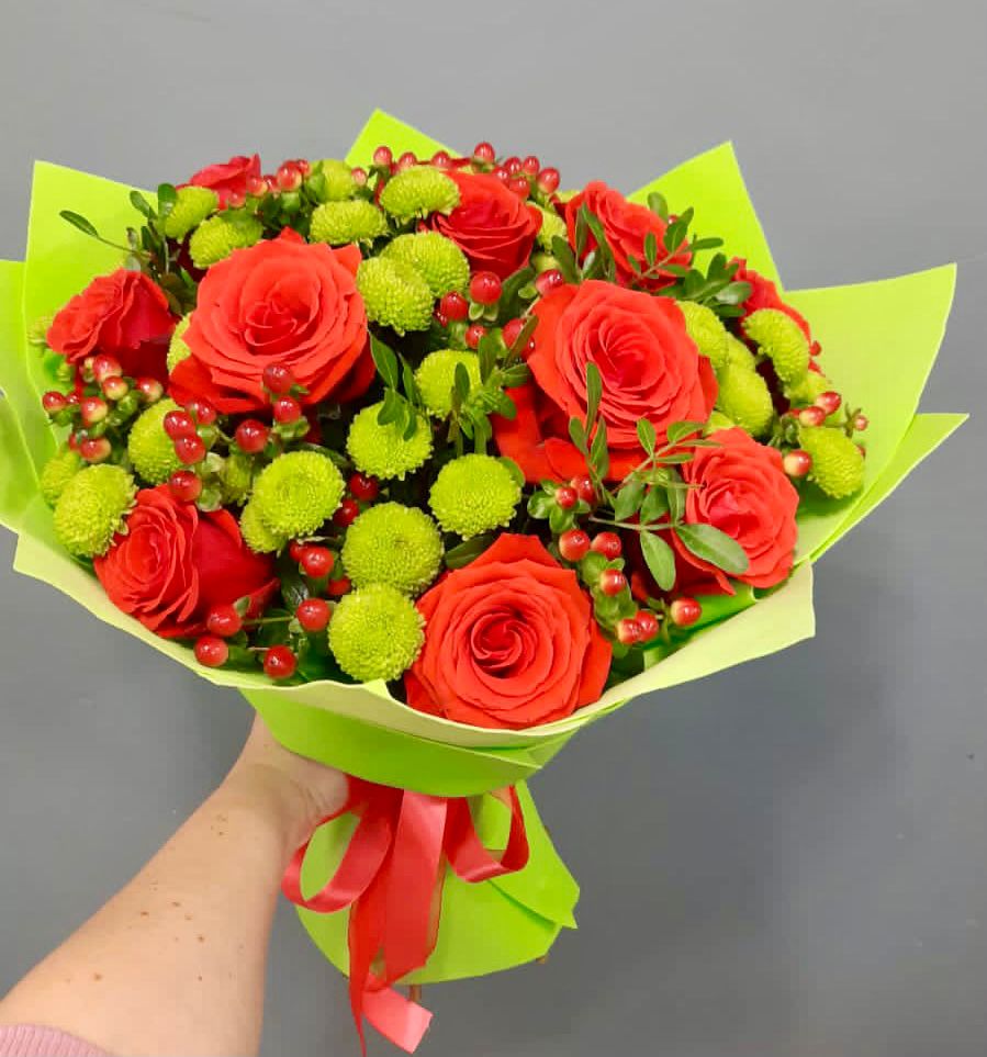 Букет цветов из: Хризантемы и Розы в Староюрьево