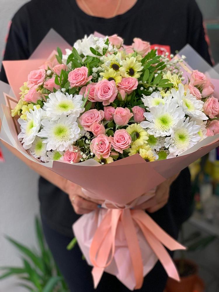 Букет цветов из: Розы и Хризантемы в Староюрьево