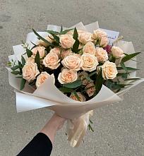Букет Кремовые розы Латте в Староюрьево
