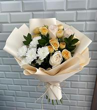 Букет цветов из:  Розы и Хризантемы в Староюрьево
