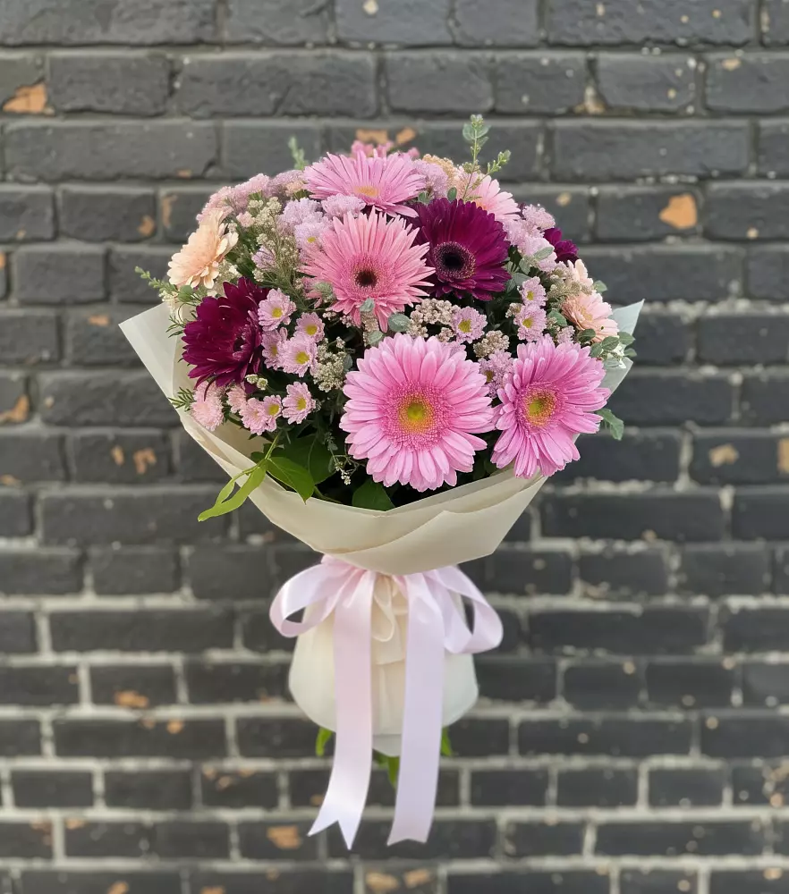 Букет цветов из: Герберы и Хризантемы в Староюрьево
