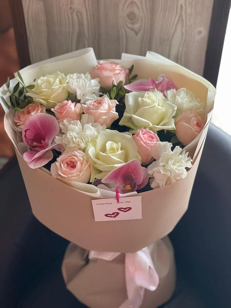 Букет цветов из: Орхидеи, Розы и Гвоздики в Староюрьево