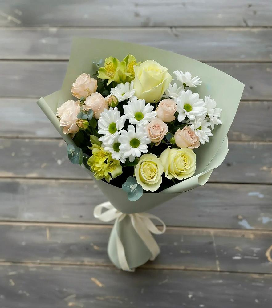 Букет цветов из: Альстромерии, Розы и Хризантемы в Староюрьево