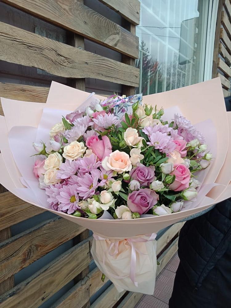 Букет цветов из: Розы и Хризантемы в Староюрьево