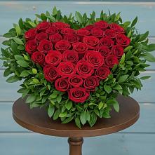 Цветочная композиция из Розы в виде сердца #REPLACE_PRED# Староюрьево