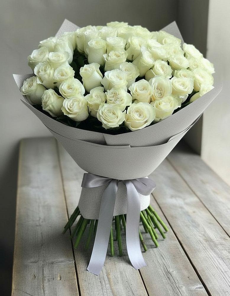 Букет 35 Белых роз в Староюрьево