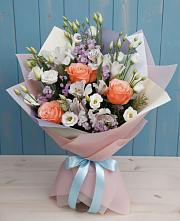 Букет цветов из:  Лизиантусы, Розы, Альстромерии и Гипсофила #REPLACE_PRED# Староюрьево