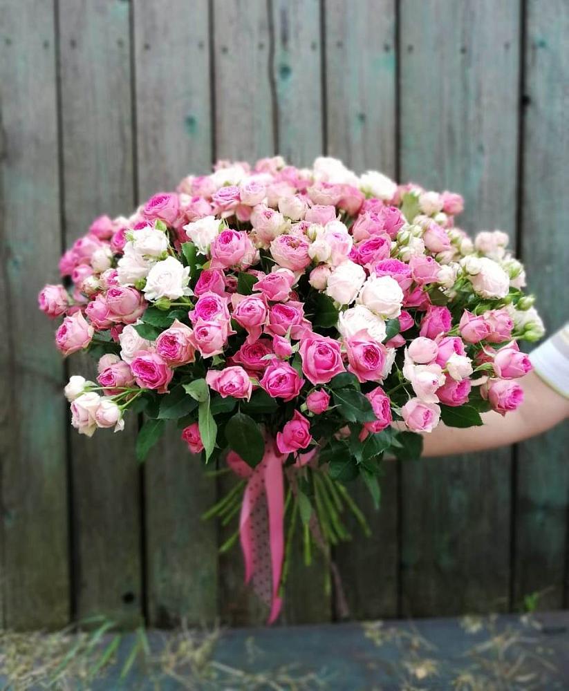 Букет Розовые кустовые розы Натали и Лав Лидия в Староюрьево