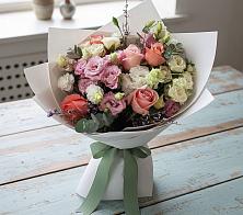 Букет цветов из:  Розы, Лизиантусы и Гвоздики в Староюрьево