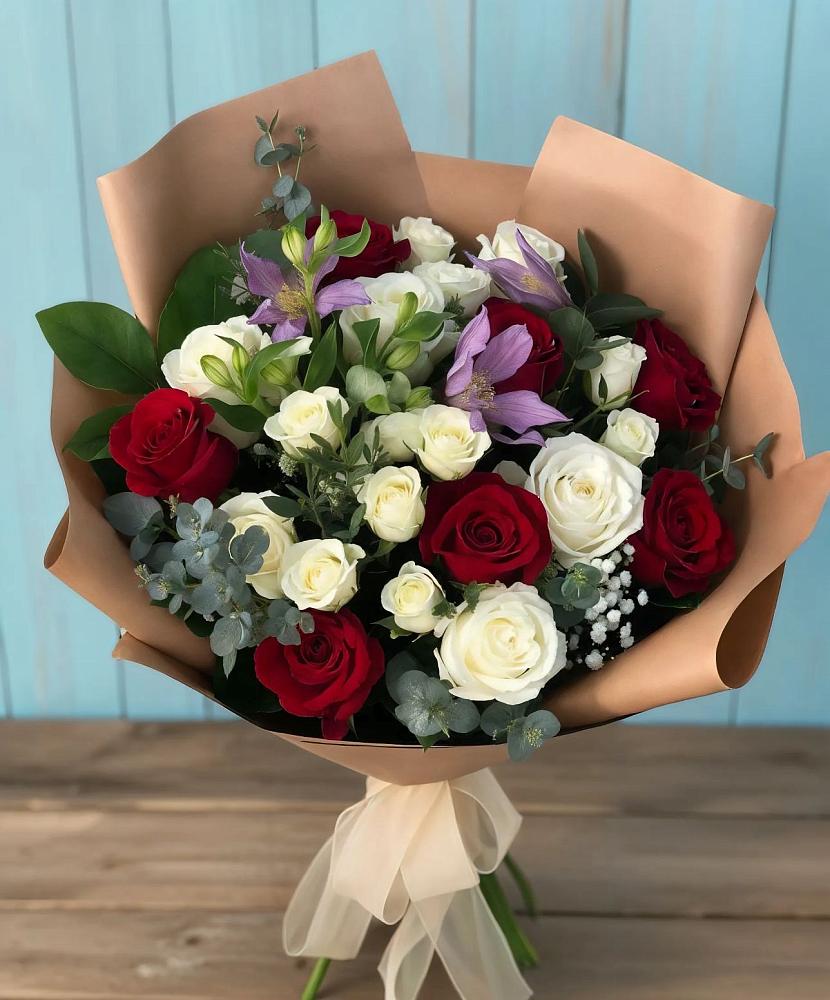 Букет цветов из: Розы и Альстромерии в Староюрьево