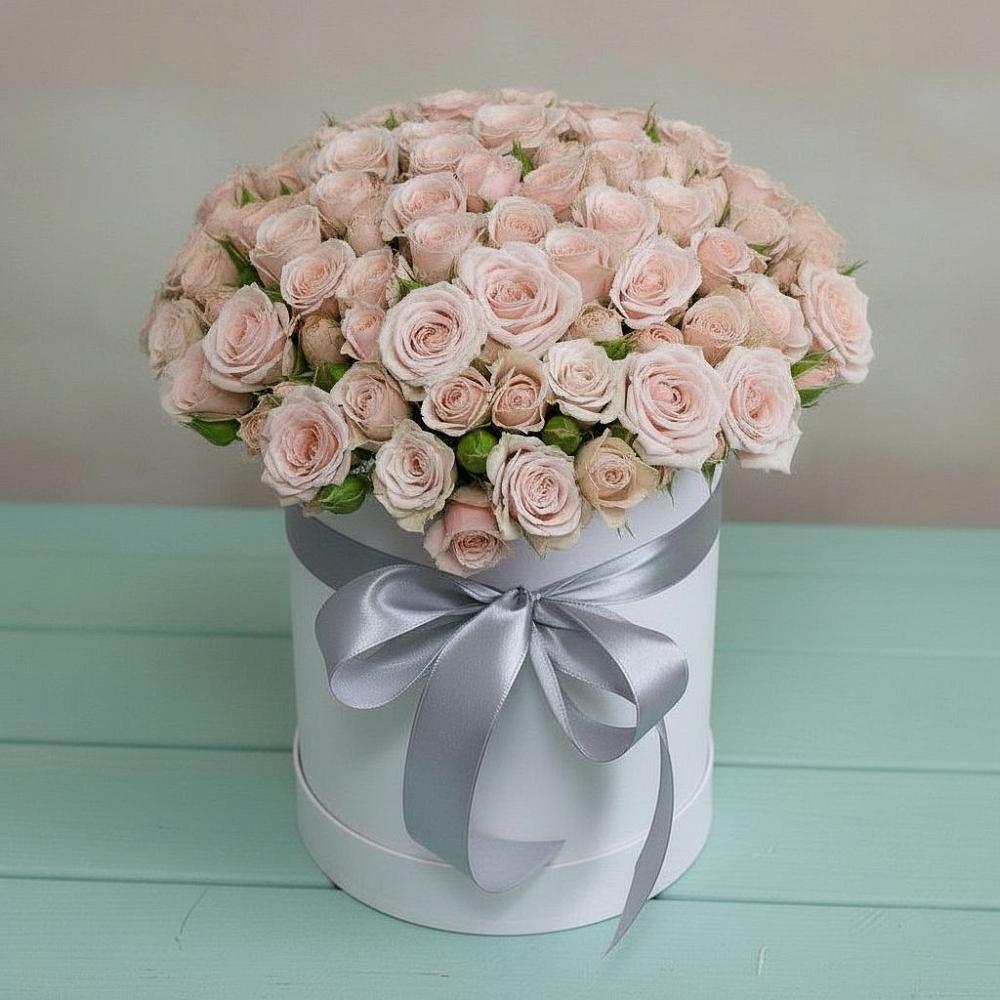 Цветочная композиция из Розы в шляпной коробке в Староюрьево